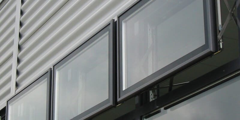 ventilacion-natural-parallelausstellfenster-linealtec